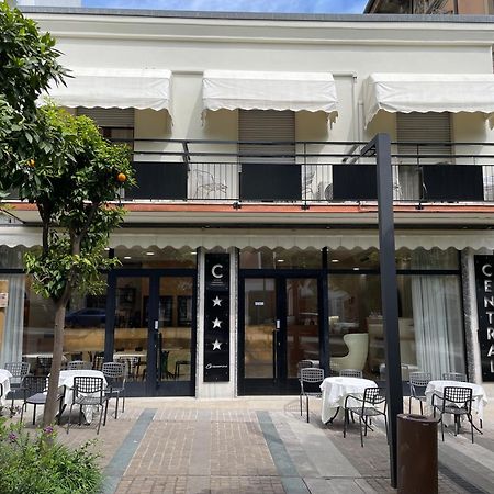 Hotel Central Giacomini Salò Εξωτερικό φωτογραφία