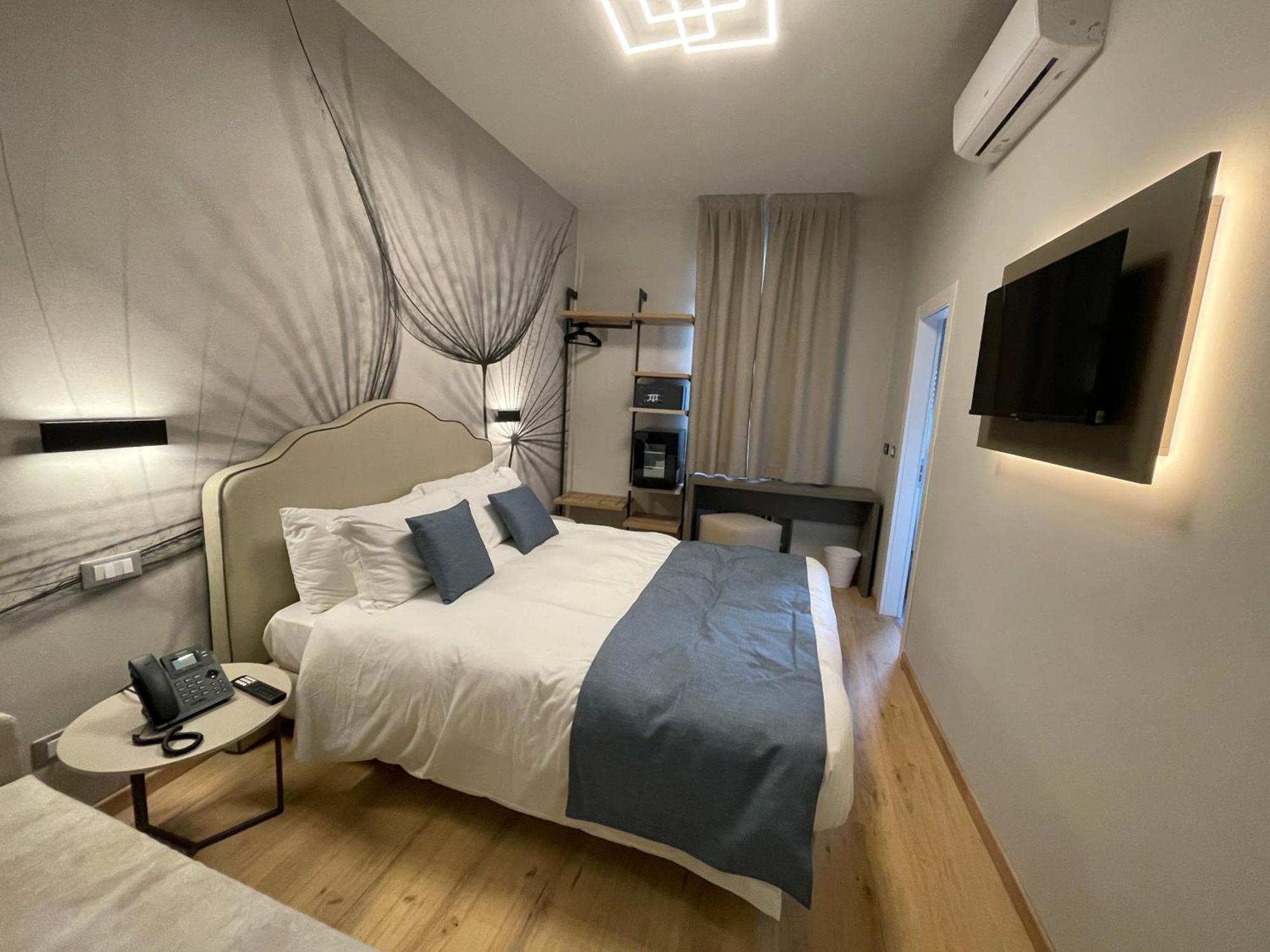 Hotel Central Giacomini Salò Εξωτερικό φωτογραφία
