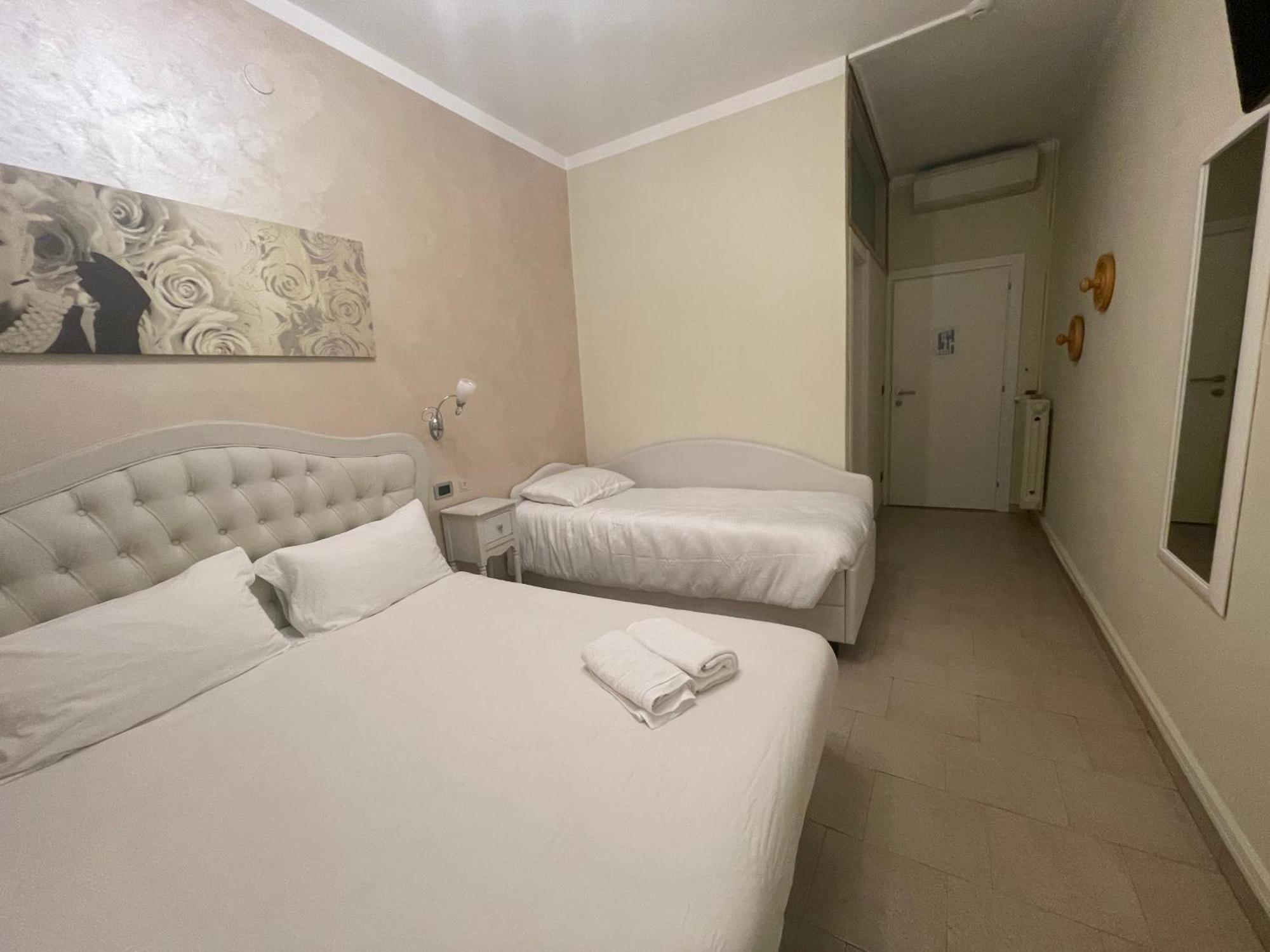 Hotel Central Giacomini Salò Εξωτερικό φωτογραφία