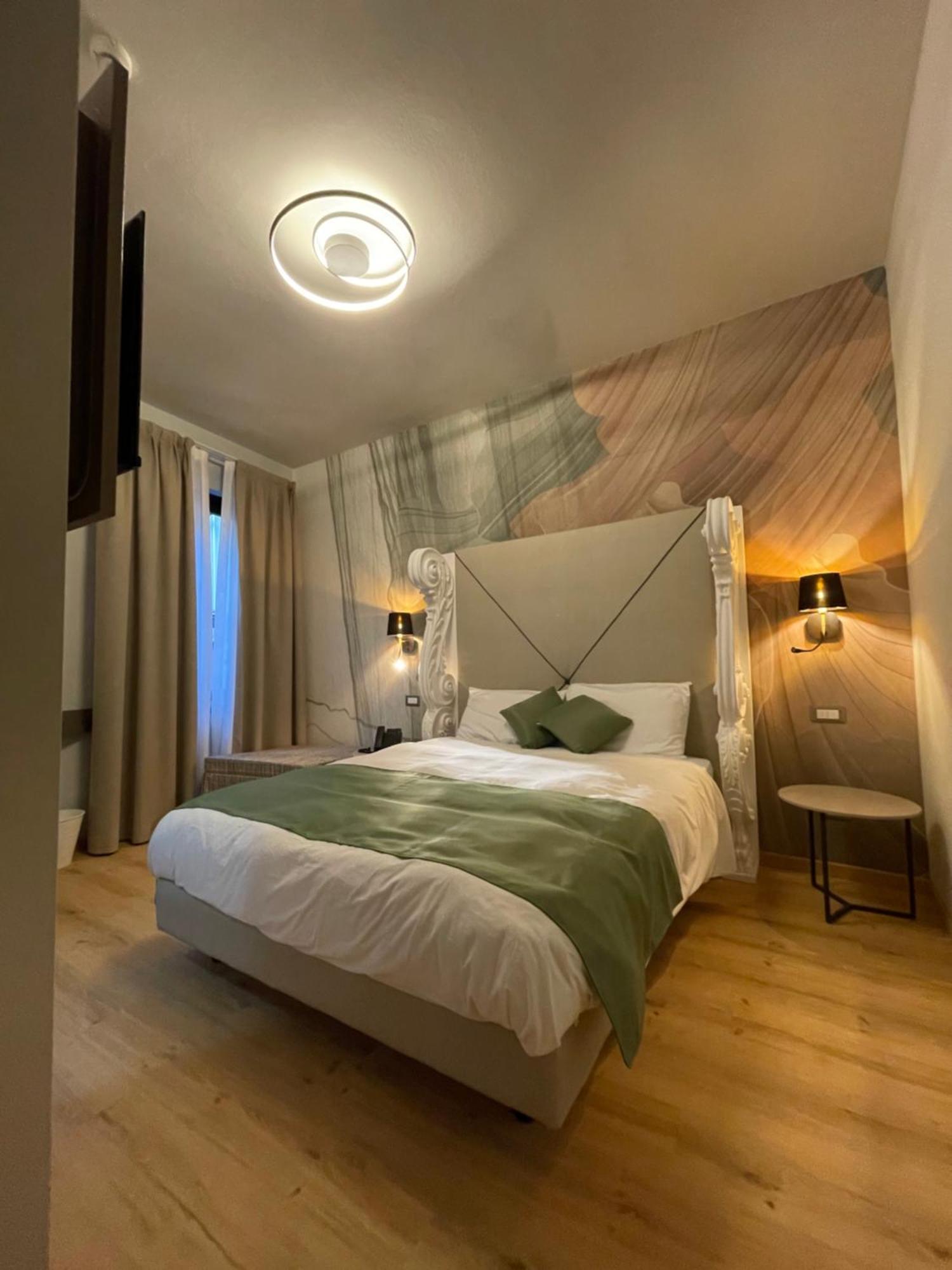 Hotel Central Giacomini Salò Εξωτερικό φωτογραφία